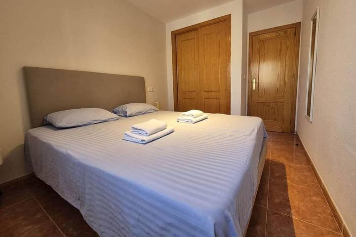 Casa Cuenca Sol by Comfort Club, Casa Cuenca 2 bedroom Clean&Cozy large Terrace in Los Arenales del Sol, Elche