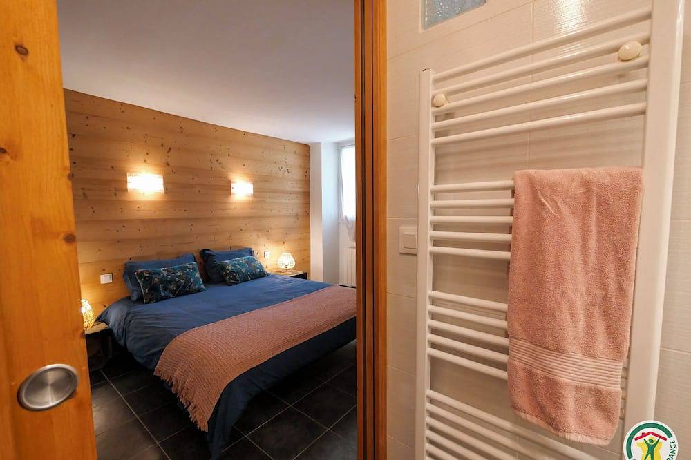 Ganze Wohnung, Die Ruhe der Landschaft vor den Toren Gap, T2 mit Garten ds alte Bauernhof in Gap, Gap und Umgebung