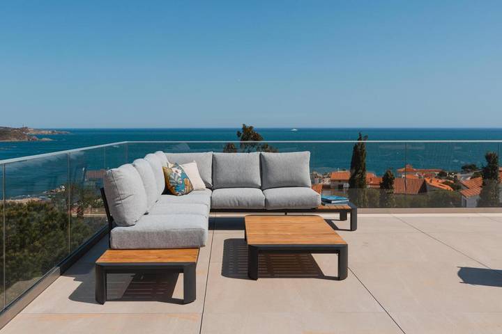 Villa pour 8 personnes, avec Balcon et Terrasse ainsi que Jardin et Piscine à Banyuls-sur-Mer