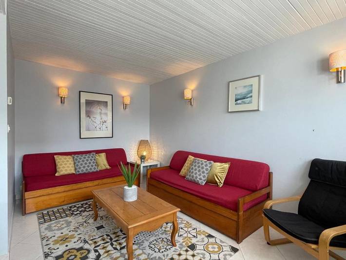 Location de vacances pour 10 personnes, avec jardin et piscine ainsi que sauna et jacuzzi à Sangatte - 4