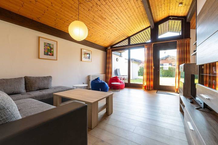 Gable roof house (Type 9) in Immenstaad am Bodensee, Region Bodensee-Oberschwaben