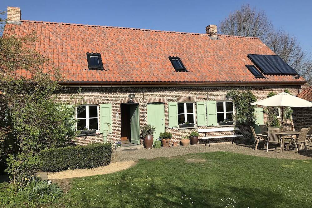 Romantische boerderij in Vlaanderen, op 30 km van Gent in Horebeke, Oost-Vlaanderen