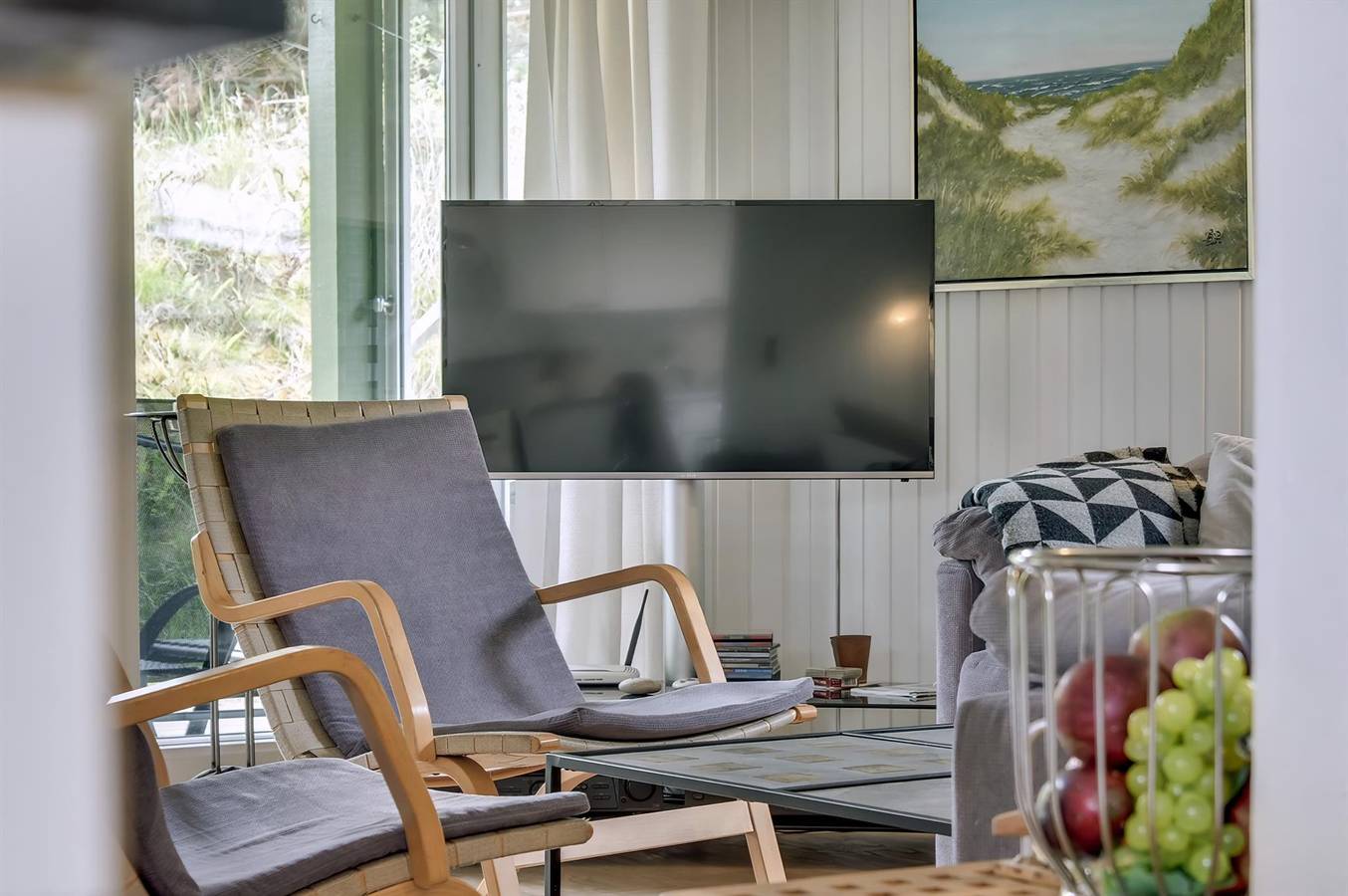 Stunning home in Hvide Sande w/ in Bjerregård, Holmsland Klit