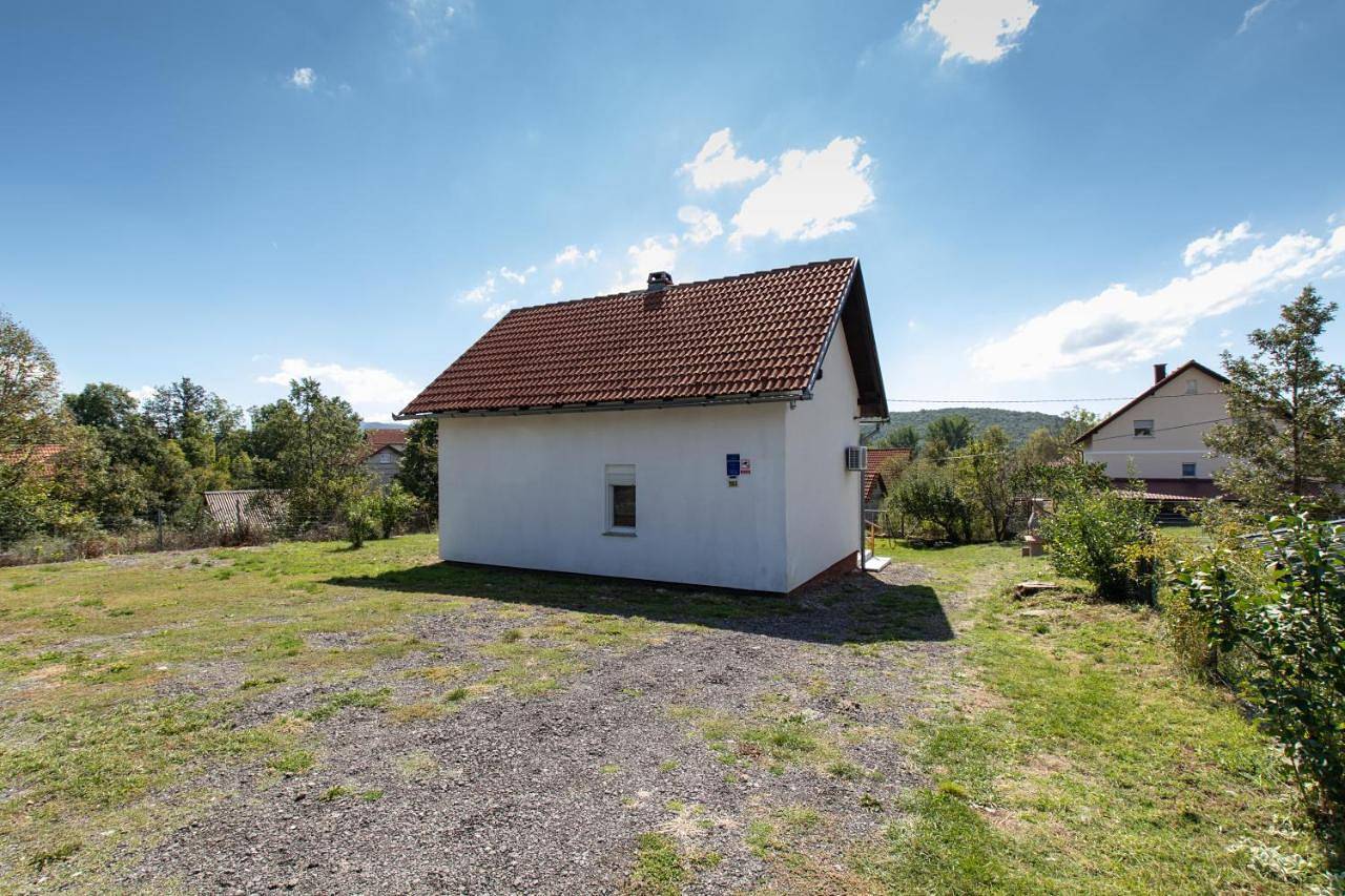 Ganze Wohnung, Lucija in Lovinac, Lika-Senj