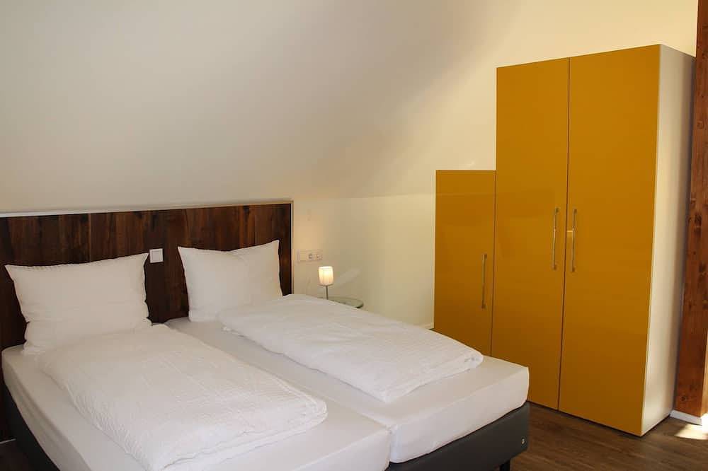Tolles,  offenes Loft-Appartement mit fantastischer Dachterrasse in Burgbernheim, Romantische Straße