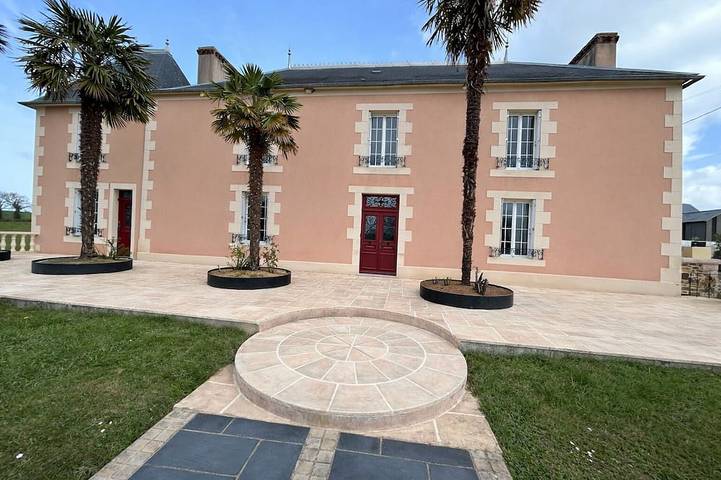 Location de vacances pour 8 personnes à Saint-Denoual