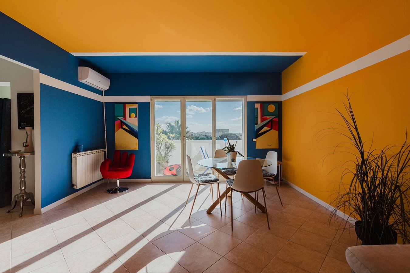 Appartement entier, Appartement « Araba Fenice » avec vue mer, Wi-Fi et climatisation in Marsala, Province de Trapani