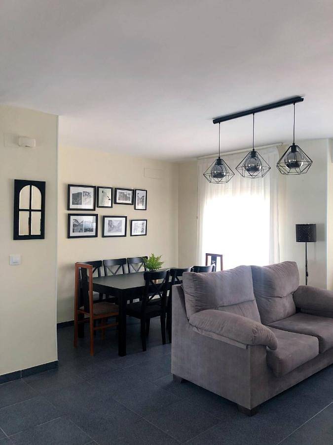 Apartamento para 8 personas, con Balcón en Cabezuela del Valle