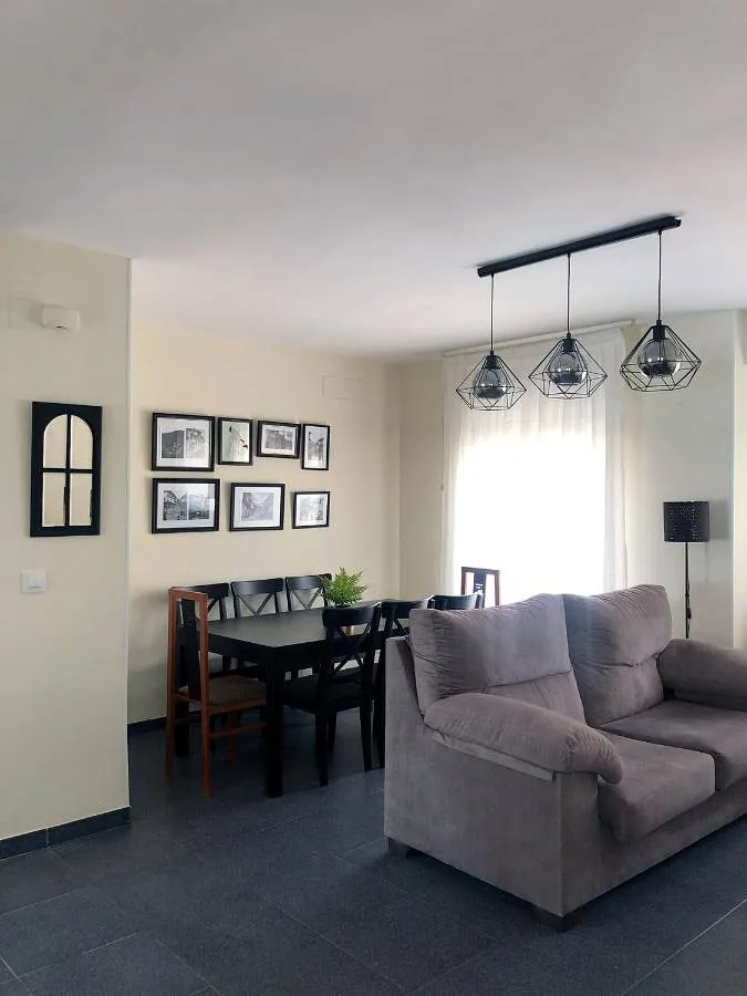 Apartamento de vacaciones para 8 personas, con balcón, Se admiten mascotas - 1