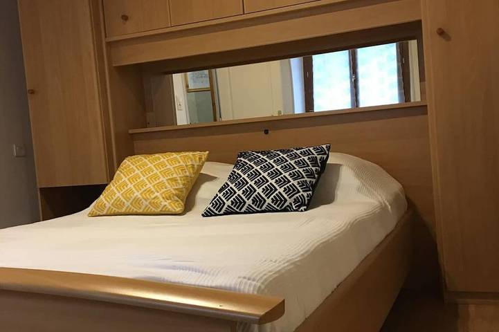 Location de vacances pour 14 personnes, avec terrasse à Orcival (Puy-de-Dôme) - 4