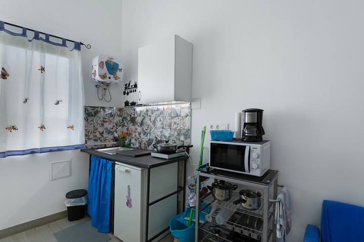 Apartamento entero, Apartamento de vacaciones 'Villa Monica' con vistas al mar, terraza privada y Wi-Fi in Agüimes, Gran Canaria Este