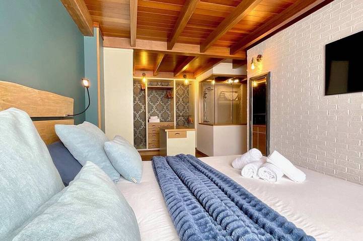 Appartement entier, The Cliffs - MarCastelos in Praia de Covas (Viveiro), Viveiro