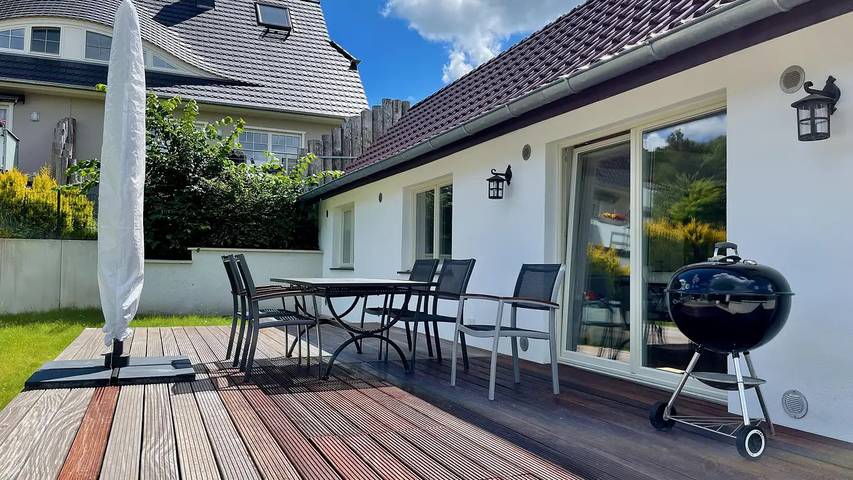 Ferienhaus für 7 Personen, mit Terrasse und Sauna sowie Garten, mit Haustier in Binz - 2