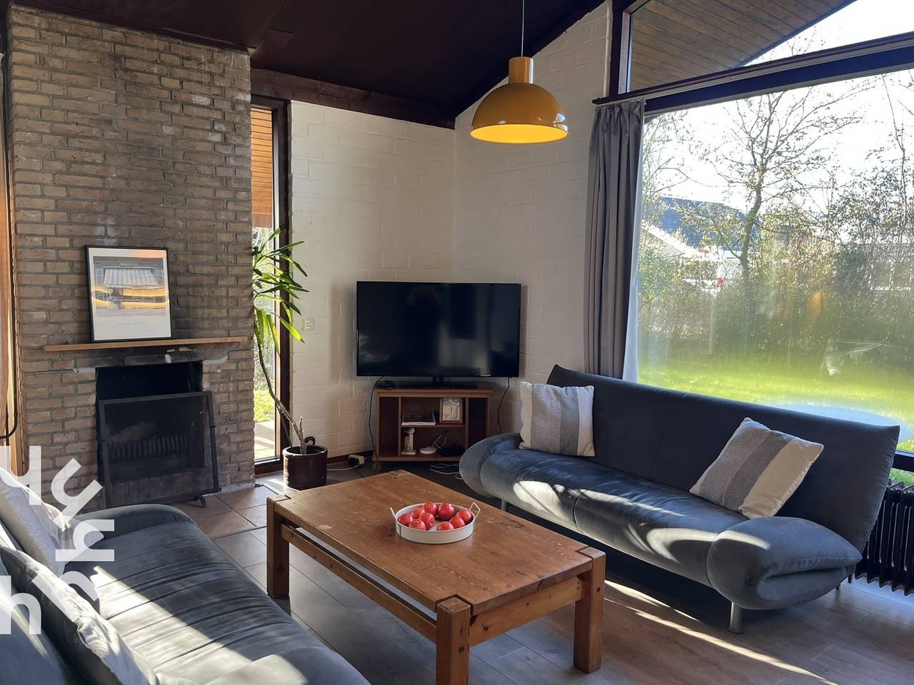 Beautiful detached 6 person bungalow between the center and the beach of Oostkapelle in Oostkapelle, Walcheren