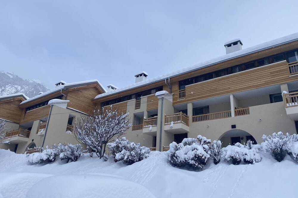 Entire apartment, Casa Montana - Queyras Apartment 8 pers. Ceillac, Mountain Winter/Summer in Ceillac, Queyras