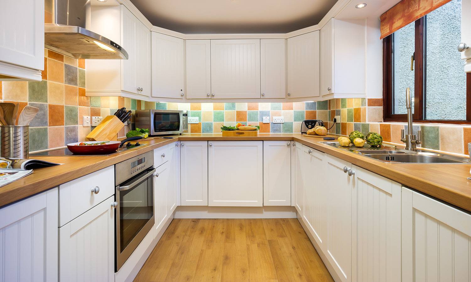 Entire apartment, High Lake in Bowness-on-Windermere, Lake District