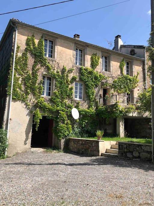 Gîte de charme in Saint-Pierre-de-Trivisy, Région de Lacaune