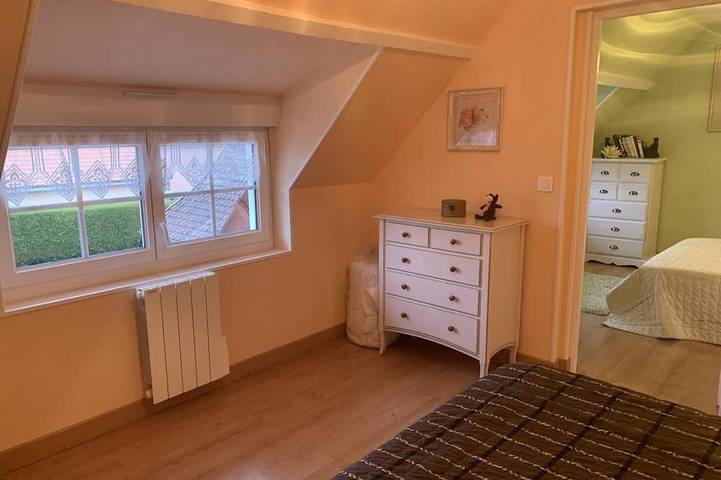 Location de vacances pour 4 personnes, avec terrasse ainsi que piscine et jardin à Bracquemont - 4