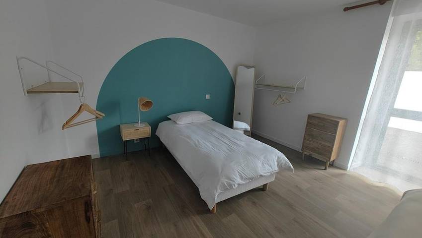 Location de vacances pour 19 personnes, avec jardin et terrasse à Missiriac - 4