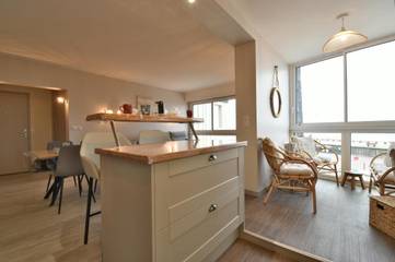 Gîte pour 6 personnes, avec vue et terrasse dans Port De Fecamp