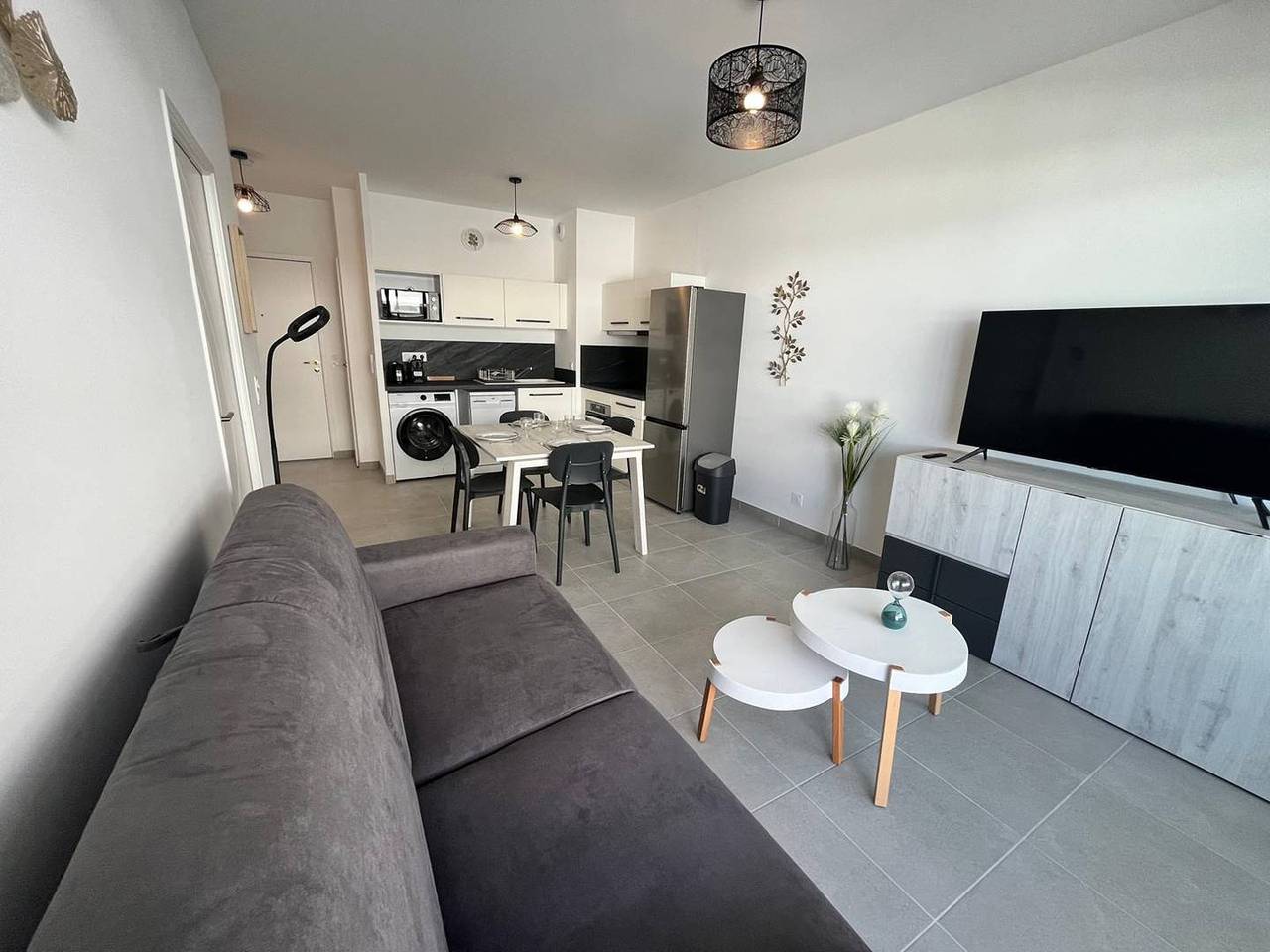 Ganze Ferienwohnung, Ferienwohnung für 4 Personen mit Terrasse in Valras-Plage, Mittelmeerküste (Frankreich)