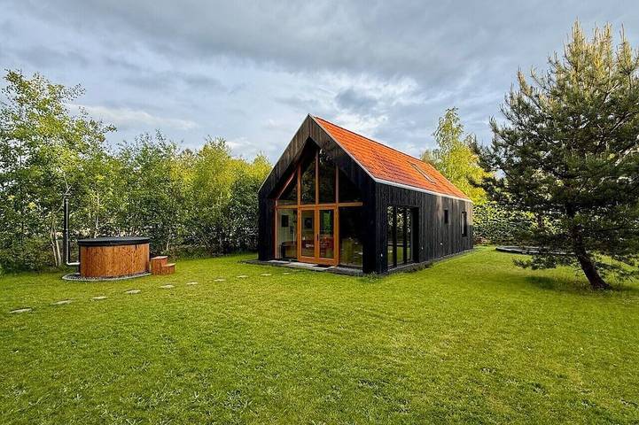 Ferienhaus für 6 Personen, mit Garten und Terrasse sowie Whirlpool und Sauna - 1
