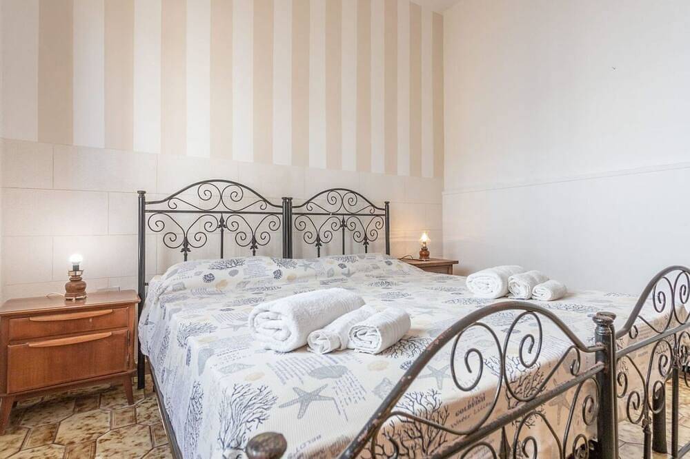 Apartamento entero, Precioso apartamento para 5 personas con A/C, patio y mascotas permitida in Torre Mozza (Salento), Golfo de Tarento