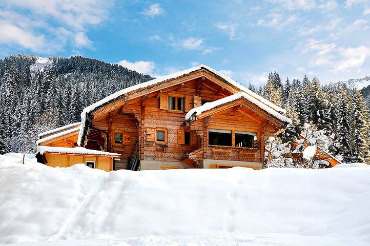 Chalet für 14 Personen, mit Ausblick und Sauna sowie Terrasse in Châtel