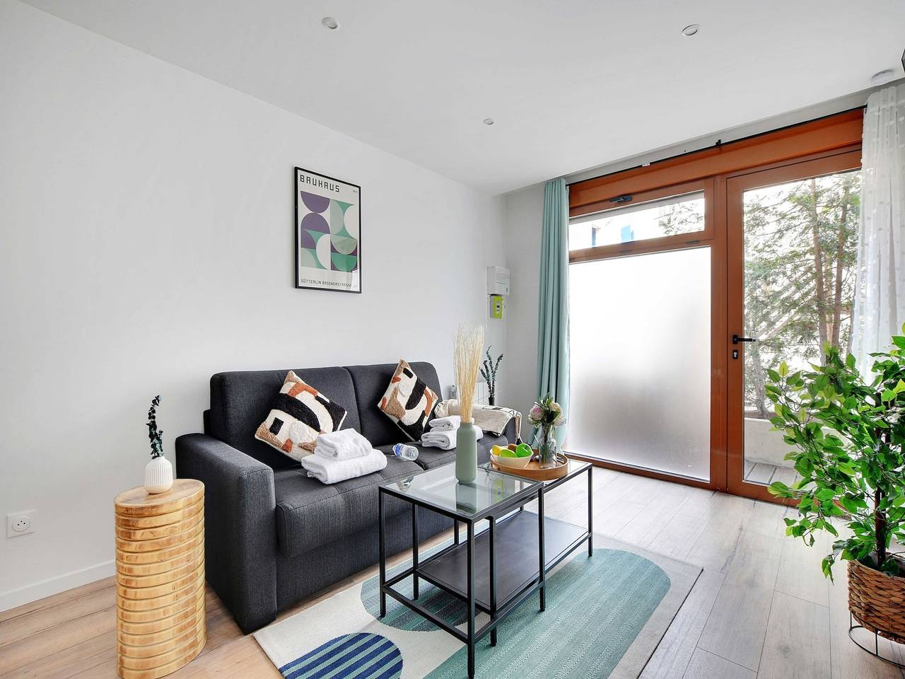 Entire apartment, Charming studio - 2P - Kremlin-Bicêtre in Le Kremlin-Bicêtre, Val-de-Marne