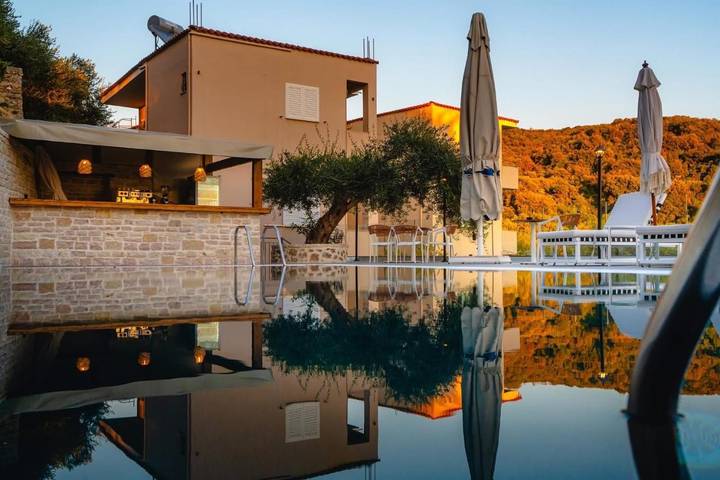 B&b per 3 persone, con Balcone e Terrazza nonché Giardino e Piscina in Parga