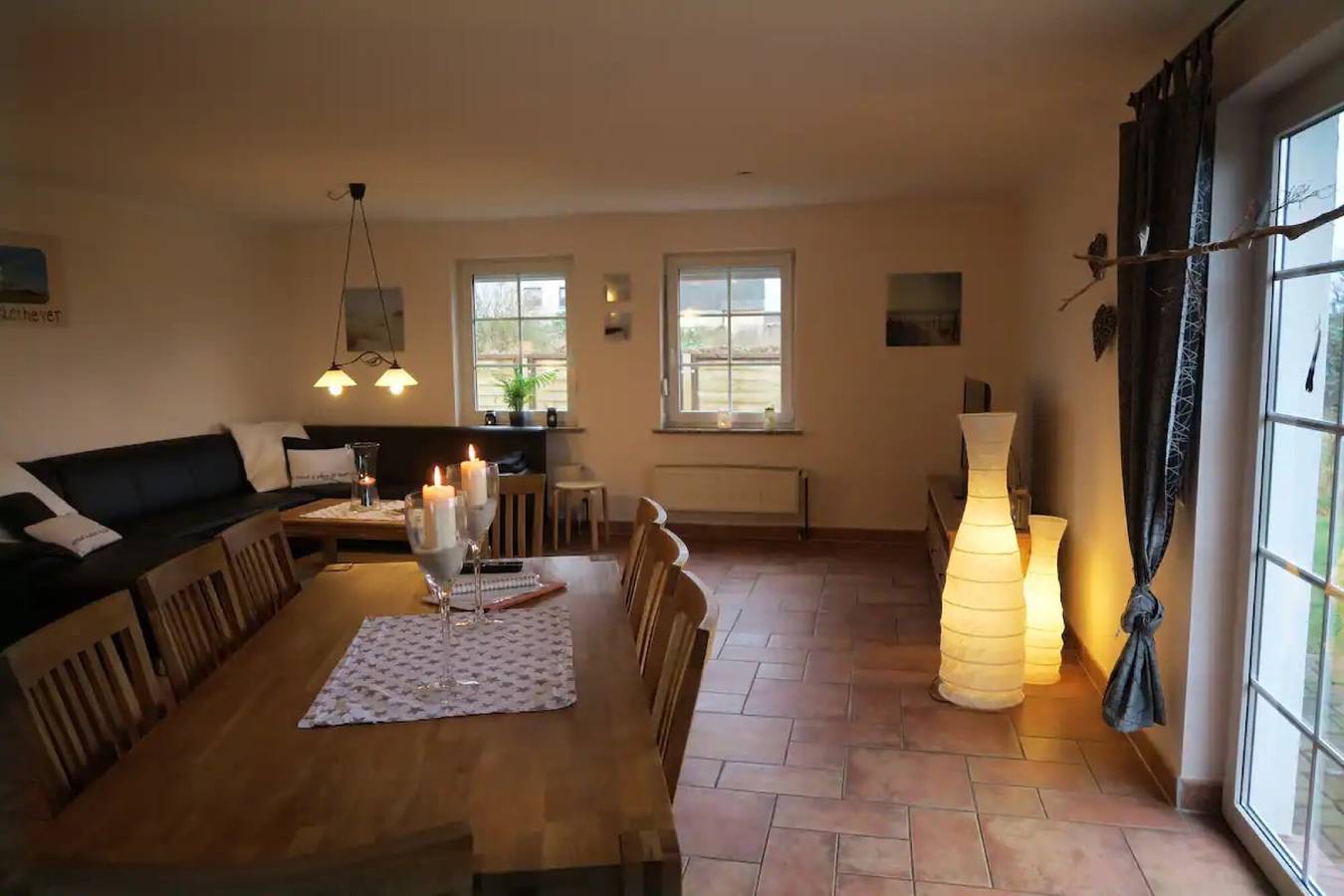 Ferienhaus 'Großes Am Meer' mit privater Terrasse, privatem Garten und Wi-Fi in Schülp, Eider-Treene-Sorge