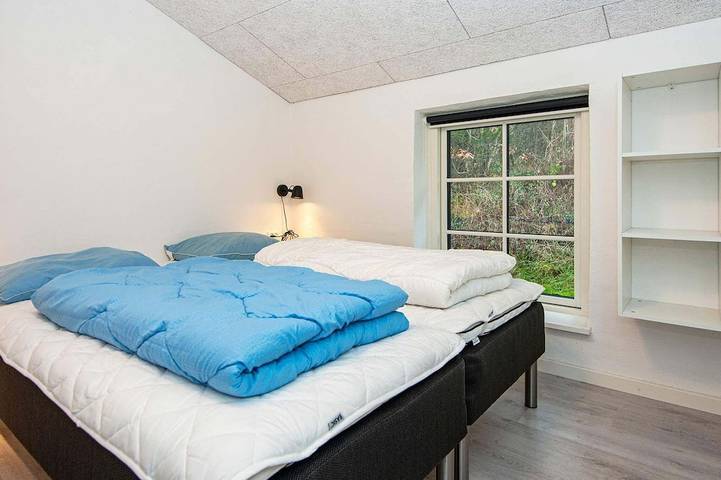 Ferienhaus für 12 Personen, mit Pool und Whirlpool sowie Sauna und Terrasse in Henne Strand - 2