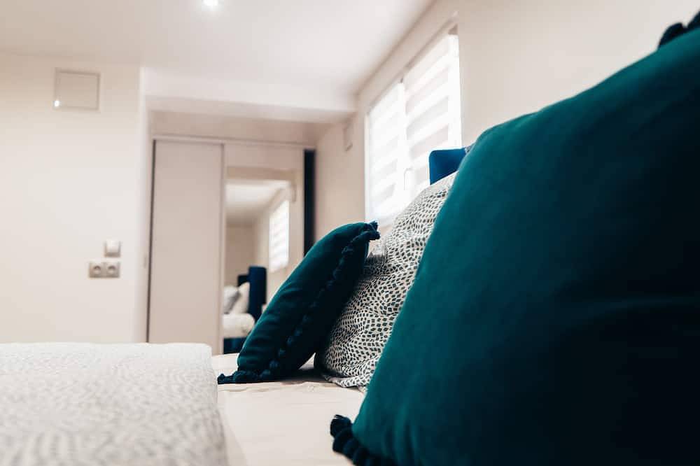 Apartamento entero, Kimia House Family : moderno y espacioso piso de 3 dormitorios in Osny, Valle del Oise