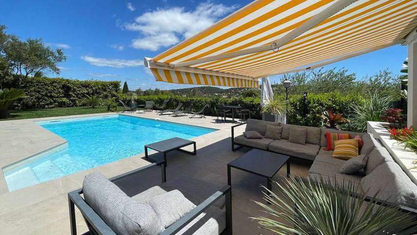 Chalet para 8 personas, con jardín además de vistas y piscina - 1