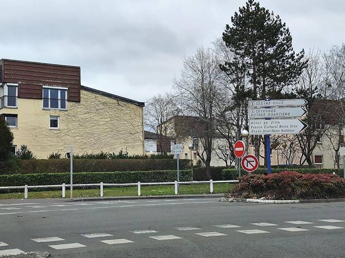Gîte pour 4 personnes, avec terrasse, animaux acceptés à Les Ulis - 4