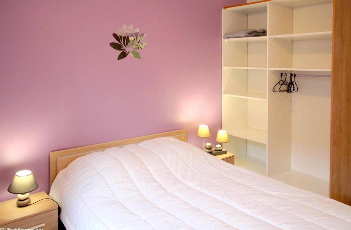 Gîte Lesmax, 90 m², avec jardin et garage in Luxeuil-les-Bains, Haute-Saône