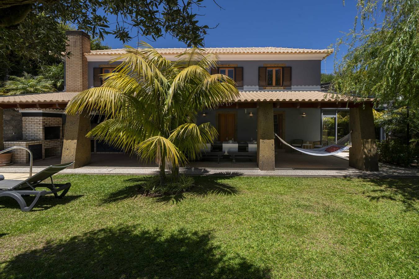 Mit Pool, Garten und Grill - Vila Esperança in Prazeres, Madeira