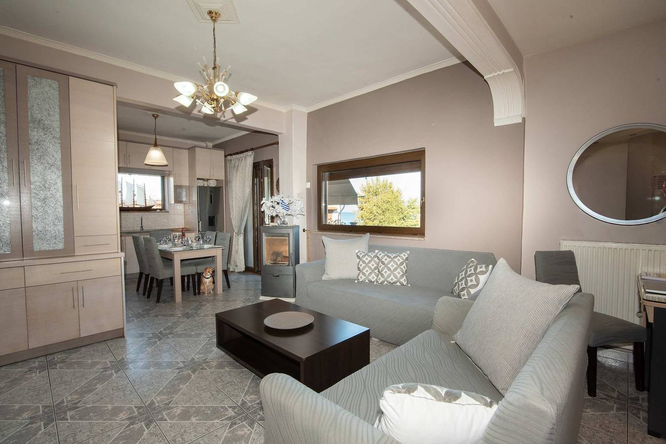 Ganze Wohnung, Ferienwohnung für 6 Personen mit Balkon/Terrasse in Olympiada, Chalkidiki