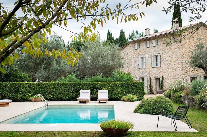 Villa pour 14 personnes, avec jardin - 1