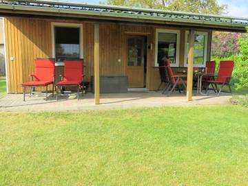Ferienhaus für 3 Personen, mit Garten und Sauna sowie Terrasse in Wesenberg