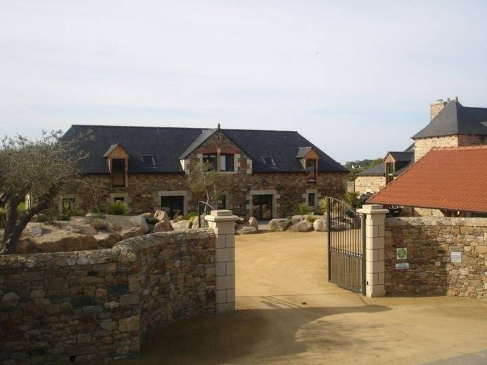 Gîte pour 4 personnes, avec Terrasse et Jardin à Paimpol