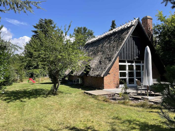 Ferienhaus für 5 Personen, mit Garten und Terrasse sowie Seeblick, mit Haustier