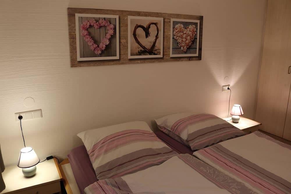 Ganze Wohnung, Sonnige 2 Zi. Ausruhoase mit Terrasse - Ferienanlage am Bakenberg Rugana in Kreptitz, Dranske