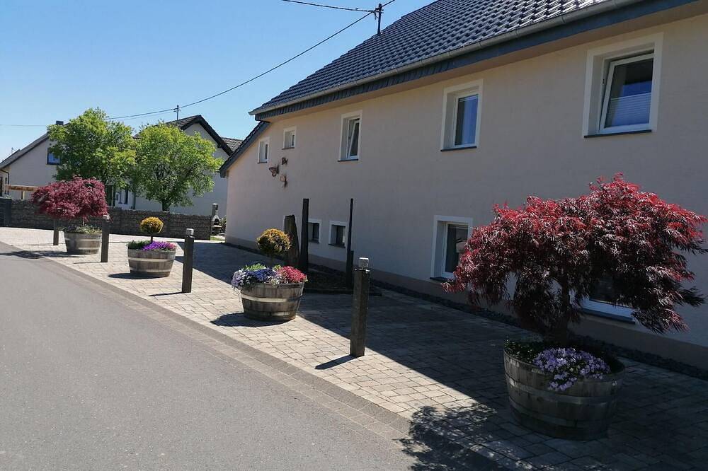 Ganze Wohnung, Ferienwohnung Habscheid für 1 - 5 Personen mit 2 Schlafzimmern - Ferienwohnung in Habscheid, Eifelkreis Bitburg-Prüm