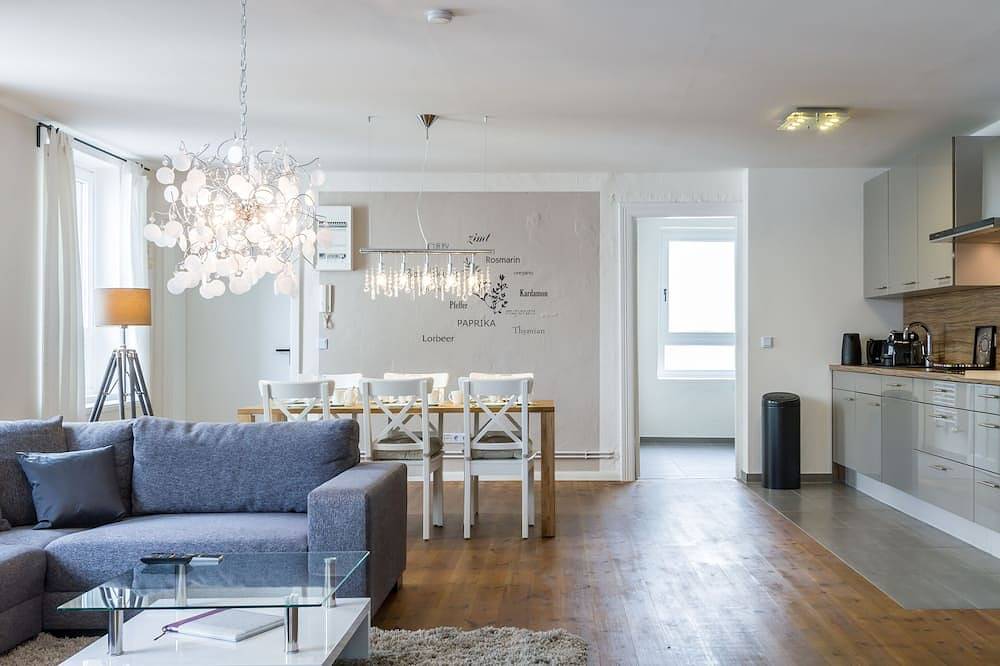 Ganze Wohnung, Exklusives Industrie-Loft 2 am Kanal in Hamburg-Uhlenhorst, 12 Min zum Hbf. in Hamburg-Nord, Hamburg