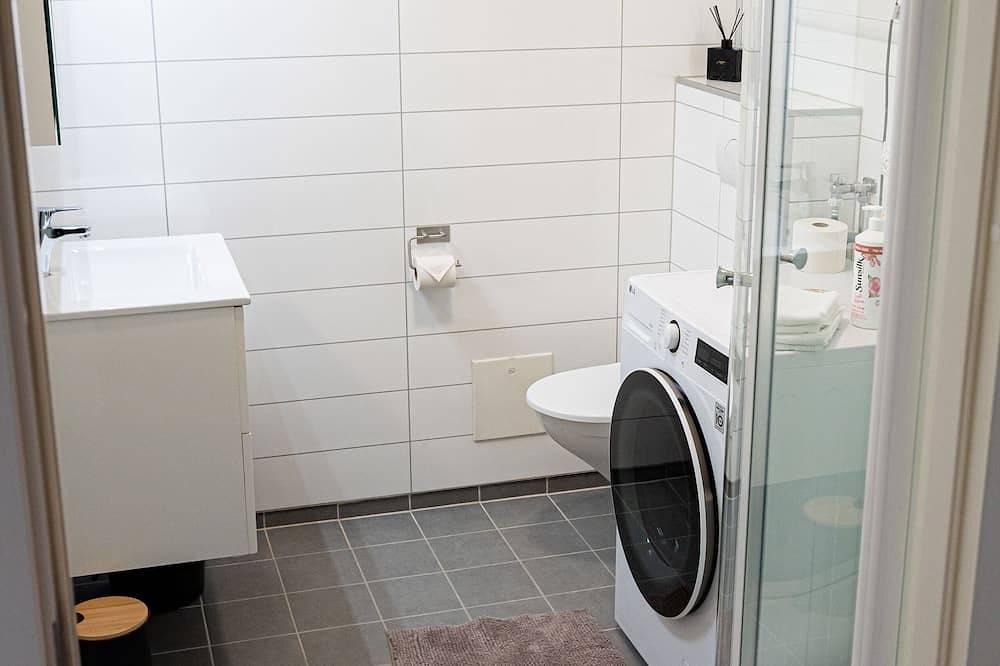 Hel leilighet, Modern apartment near train station (H77A) in Narvik