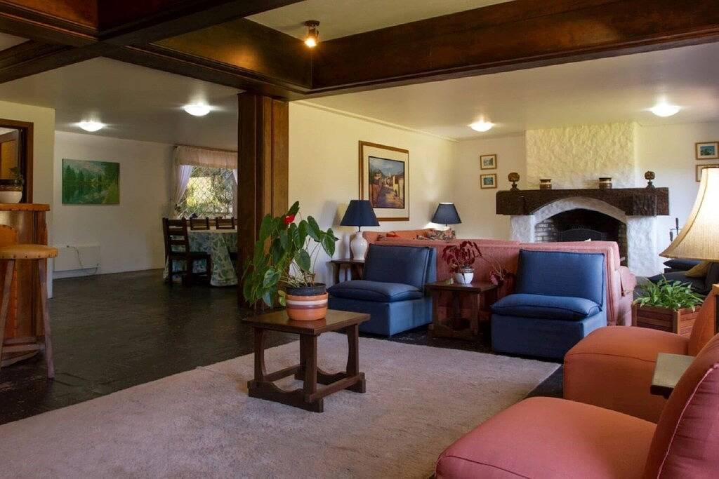 Ganze Wohnung, Apartment on the edge of Lago Negro - Gramado in Gramado, Rio Grande do Sul