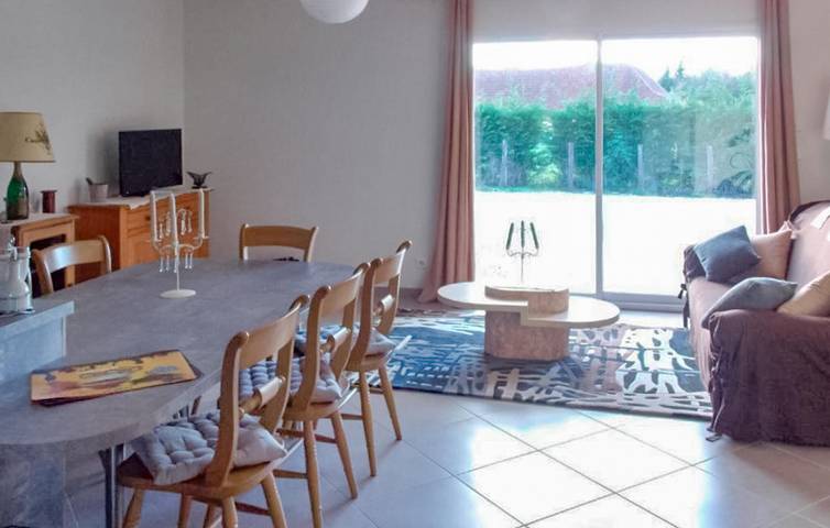 Location de vacances pour 4 personnes, avec jardin et terrasse à La Chapelle-Saint-Sauveur - 3