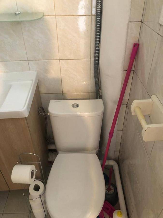 Appartement entier, Beau F2 Paris face gare de Rosny in Rosny-sous-Bois, Seine-Saint-Denis