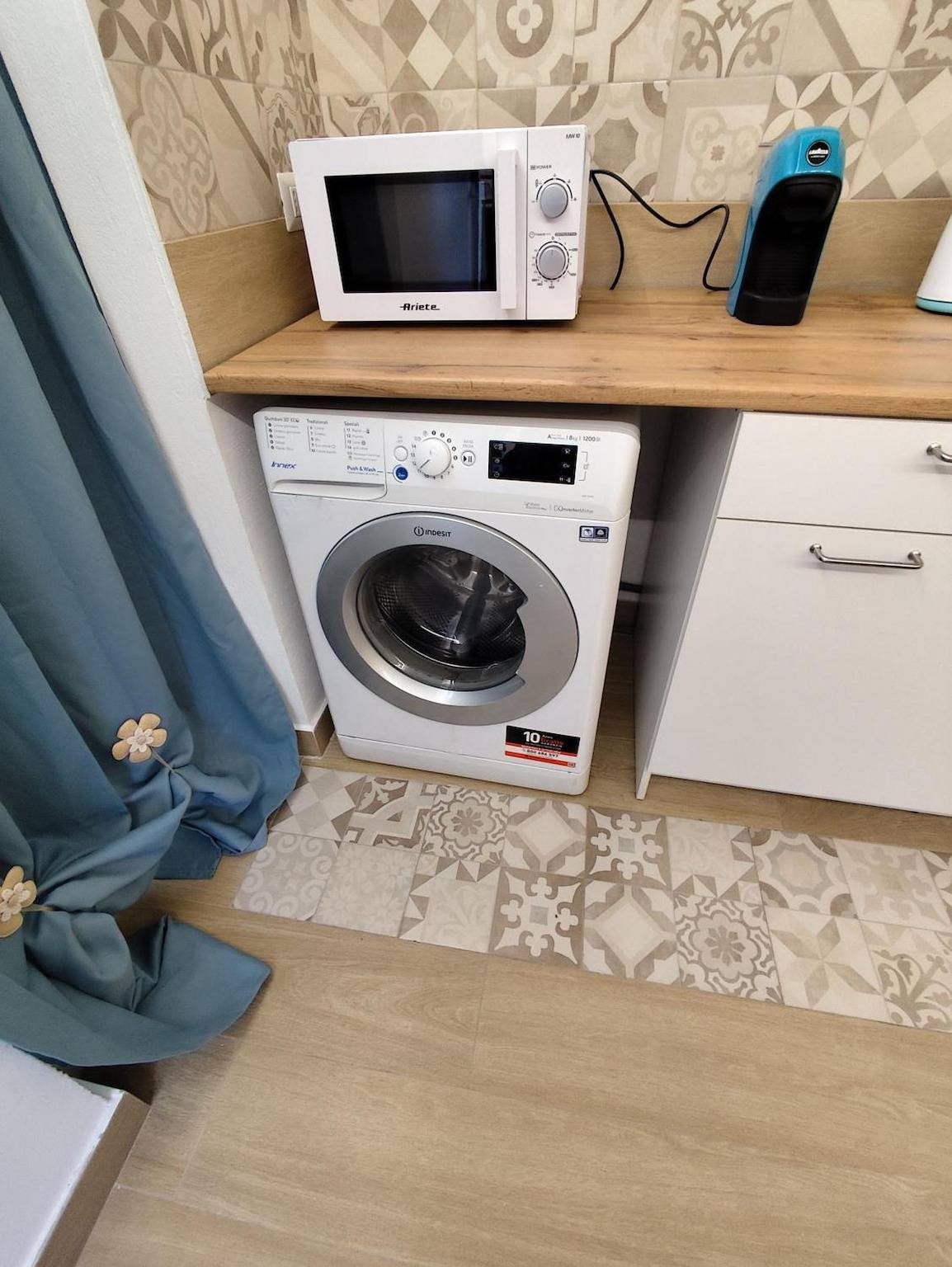 Appartement entier, Appartement 'Causunara's Grazia' avec balcon, Wi-Fi et climatisation in Catane, Province de Catania
